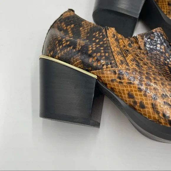 Bleecker & Bond Lydia Bootie